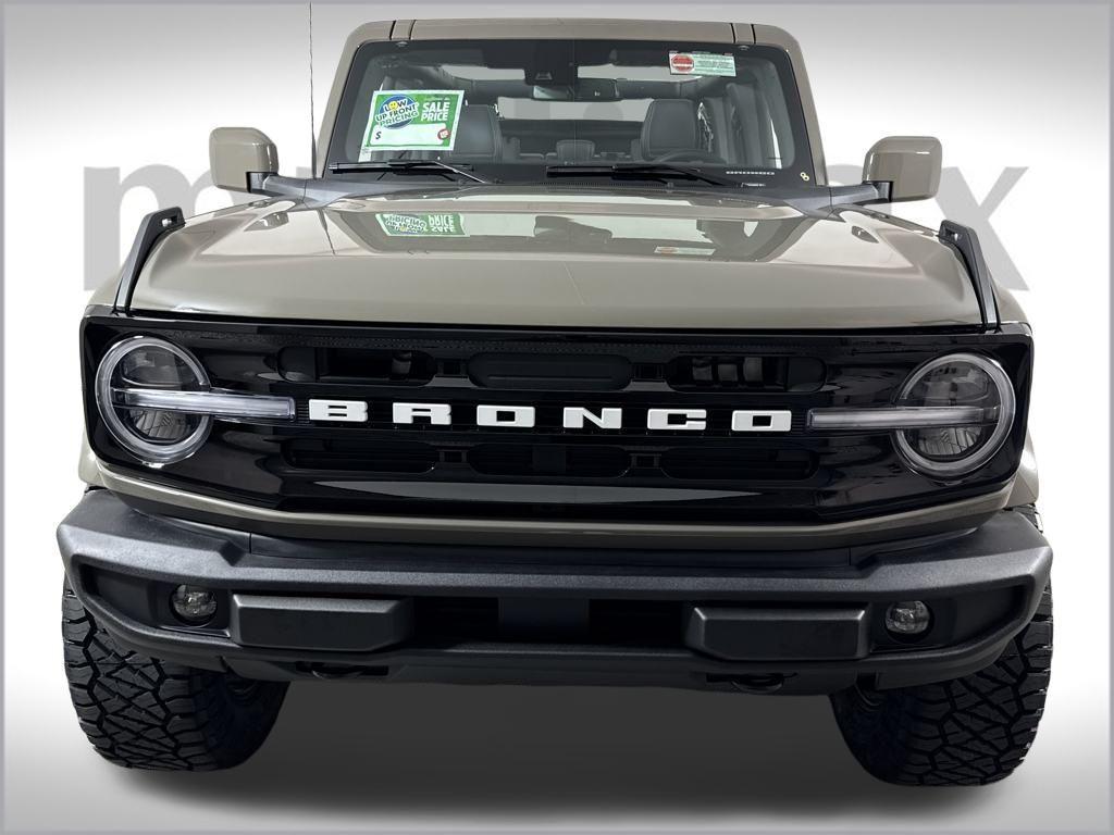 new 2025 Ford Bronco car, priced at $53,878