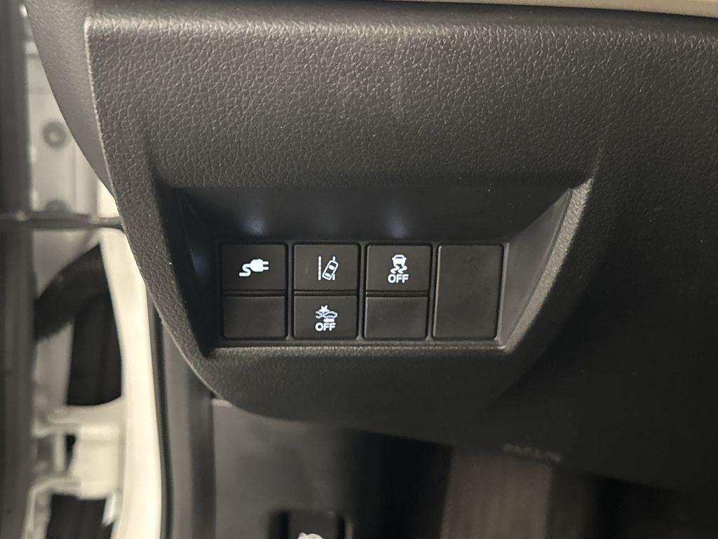 used 2018 Honda Clarity Plug-In Hybrid car, priced at $17,900