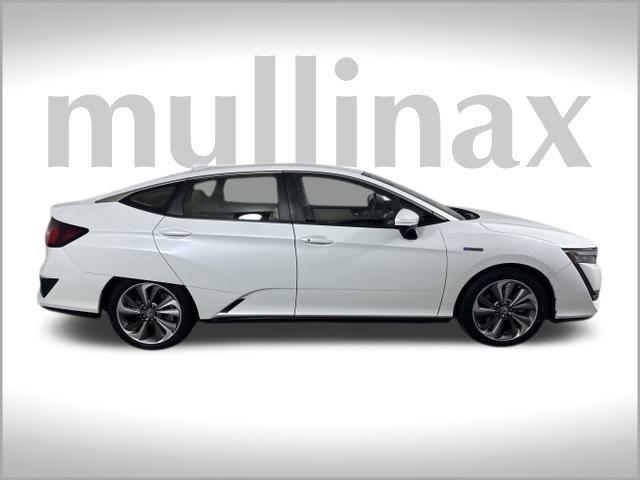 used 2018 Honda Clarity Plug-In Hybrid car, priced at $17,900