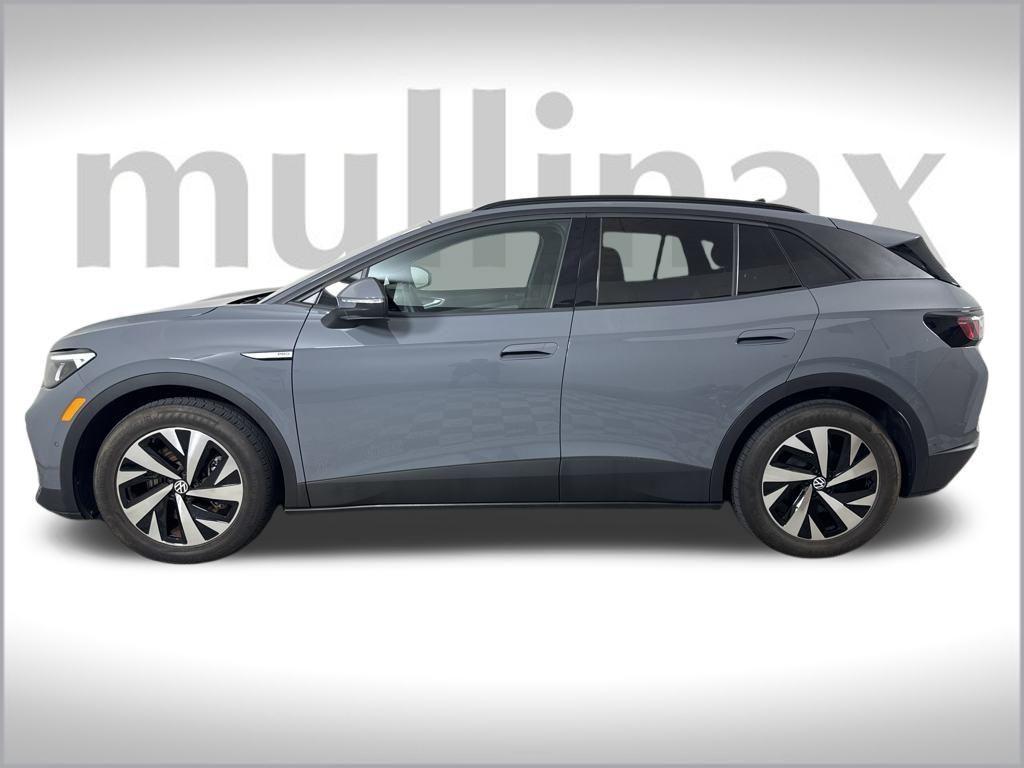 used 2023 Volkswagen ID.4 car, priced at $21,000
