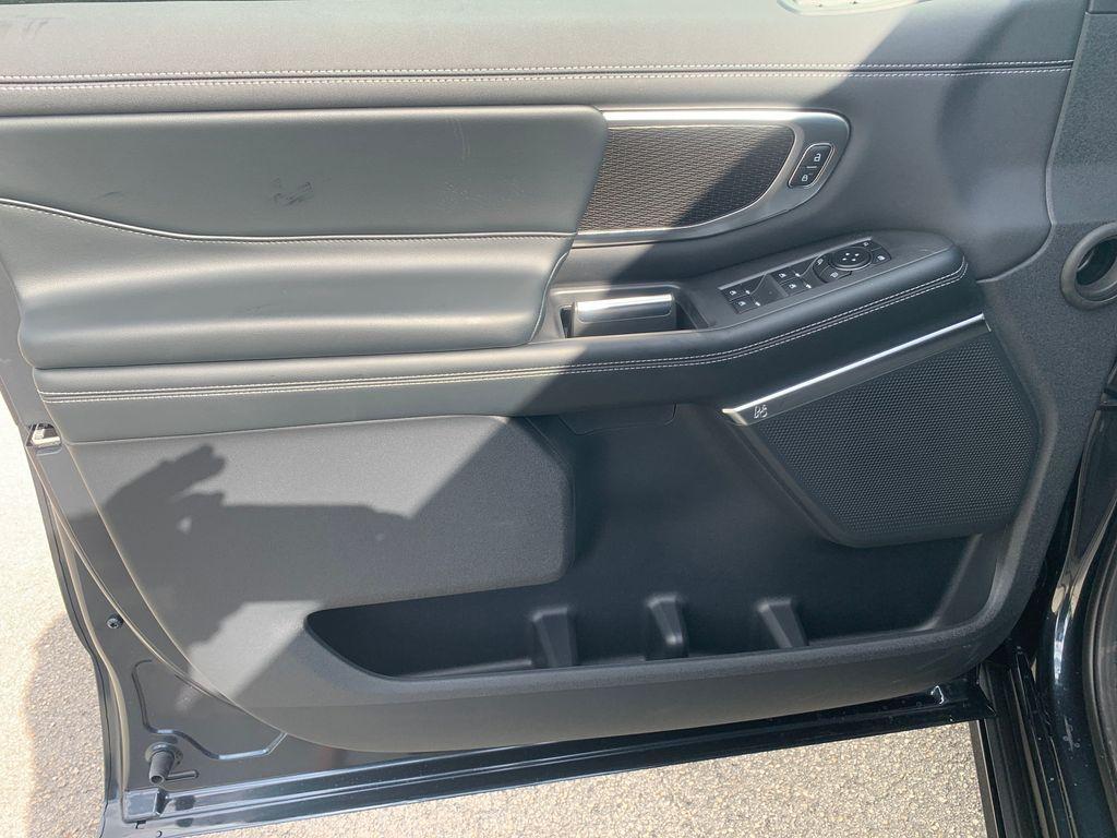 new 2025 Ford Expedition Max car, priced at $81,390