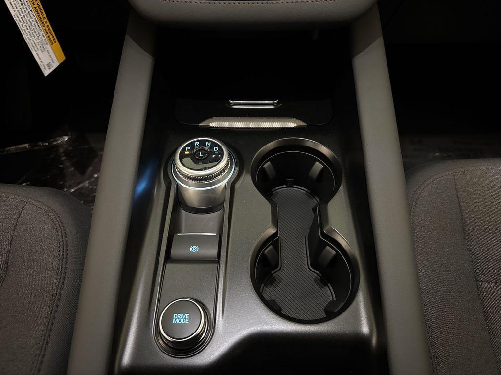new 2025 Ford Explorer car, priced at $38,543
