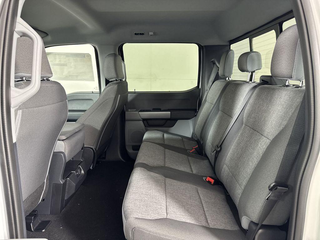 new 2025 Ford F-250 car, priced at $65,668