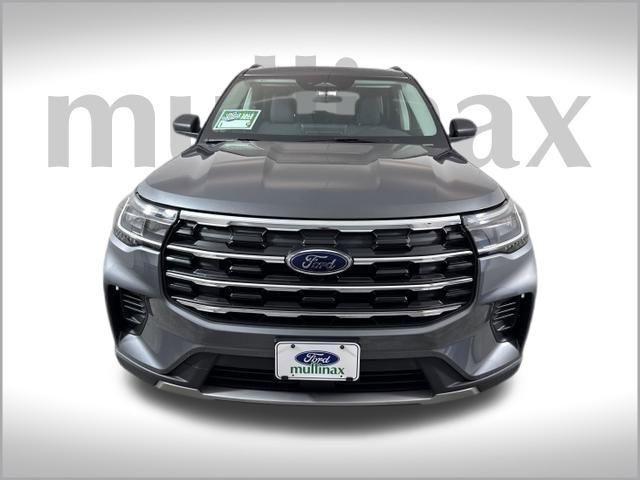 new 2025 Ford Explorer car, priced at $38,543