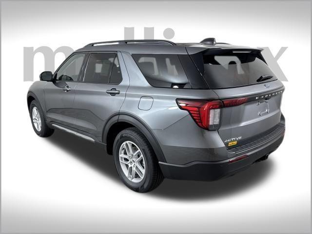 new 2025 Ford Explorer car, priced at $38,543