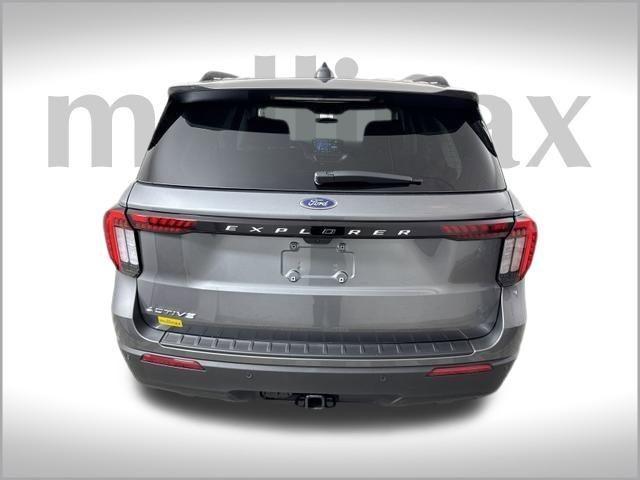 new 2025 Ford Explorer car, priced at $38,543