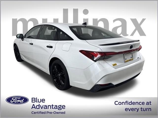 used 2022 Toyota Avalon Hybrid car, priced at $31,900