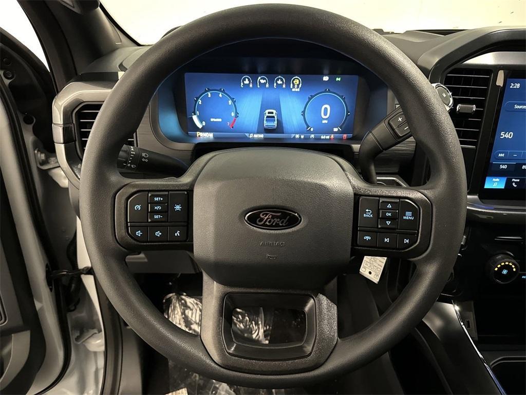 new 2025 Ford F-150 car, priced at $47,802