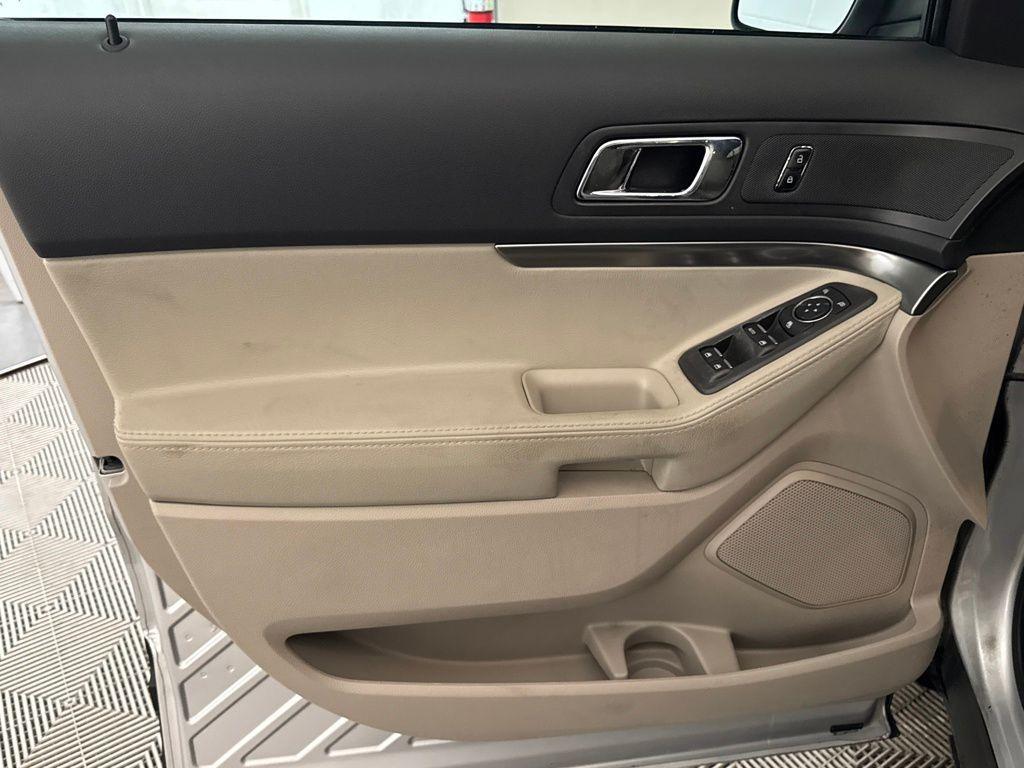 used 2013 Ford Explorer car, priced at $11,250
