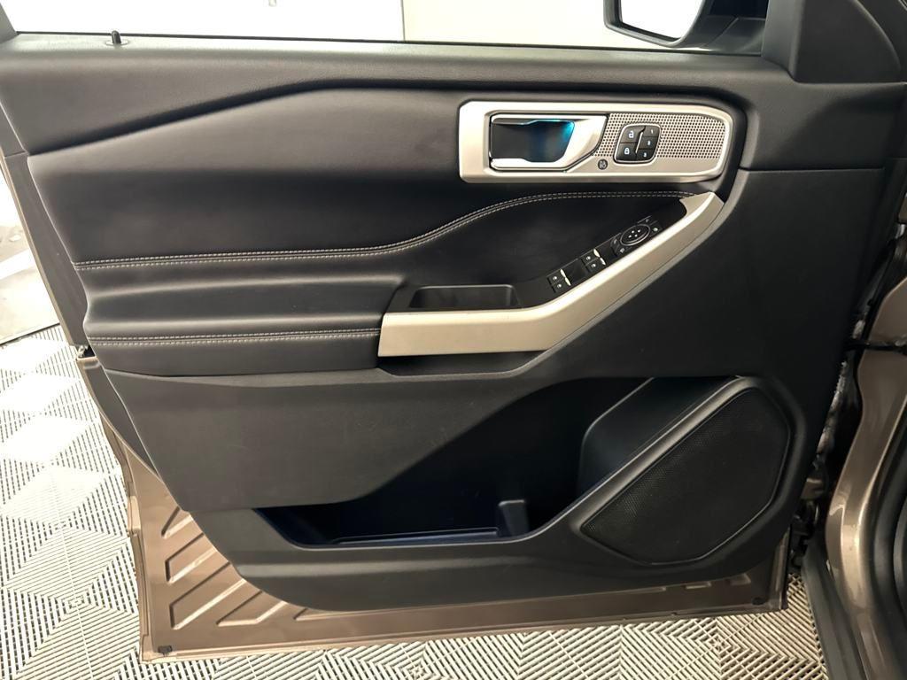used 2021 Ford Explorer car, priced at $24,900