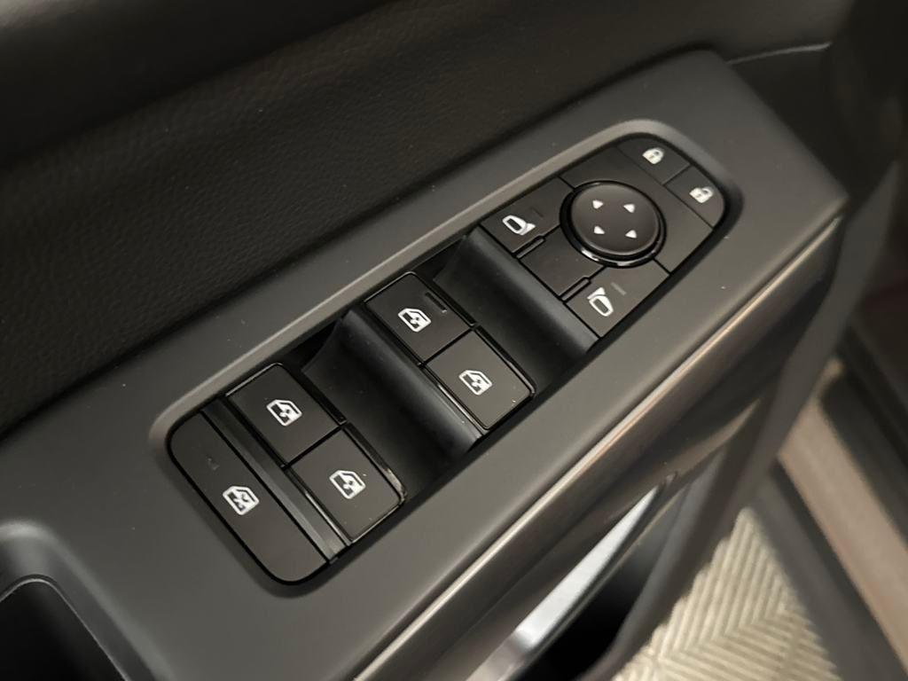 used 2023 Nissan Pathfinder car, priced at $33,900