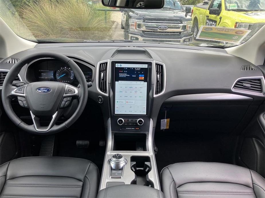 new 2024 Ford Edge car, priced at $33,410