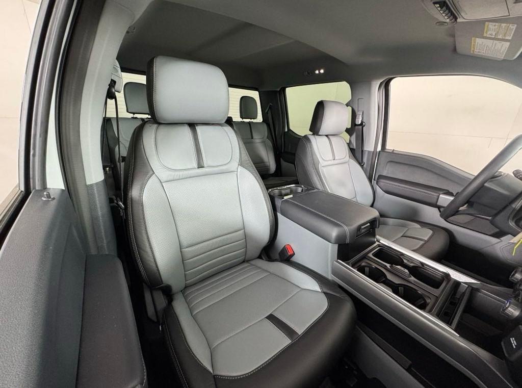 new 2025 Ford F-250 car, priced at $60,900