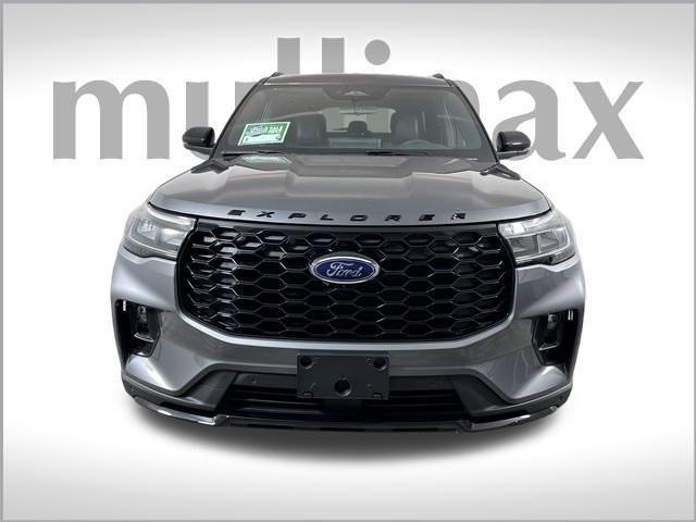 new 2025 Ford Explorer car, priced at $43,560