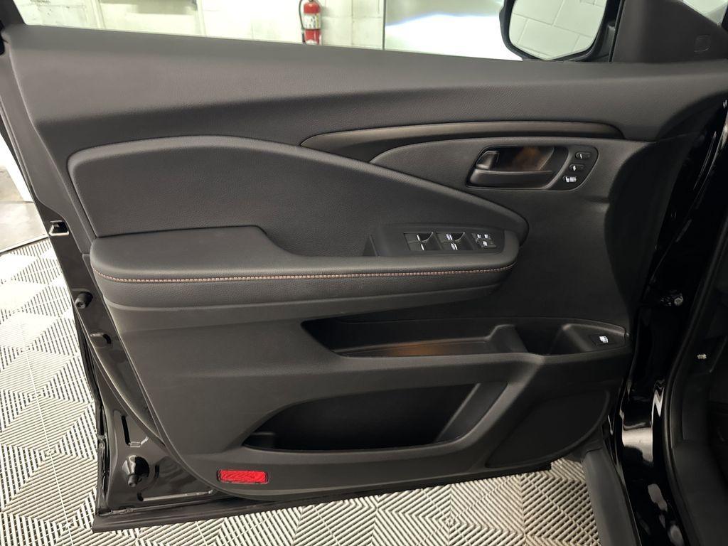 used 2024 Honda Ridgeline car, priced at $40,500