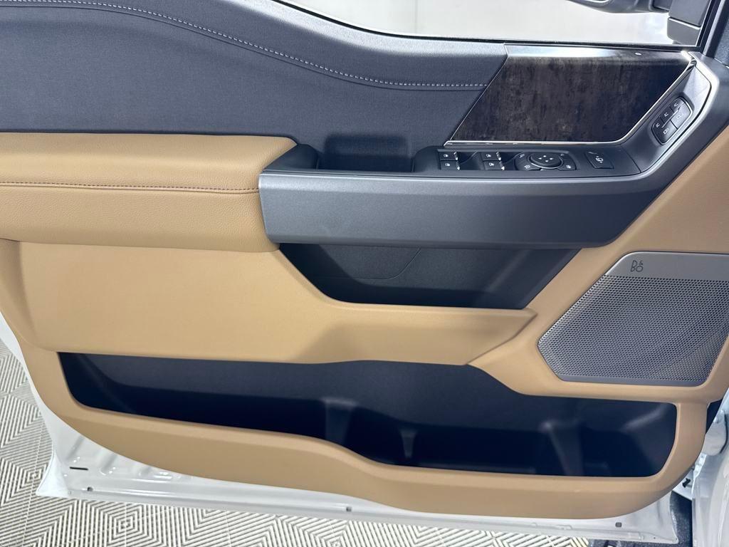 new 2025 Ford F-250 car, priced at $80,914