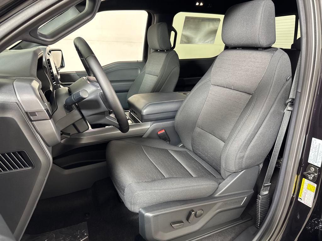 new 2025 Ford F-150 car, priced at $58,552