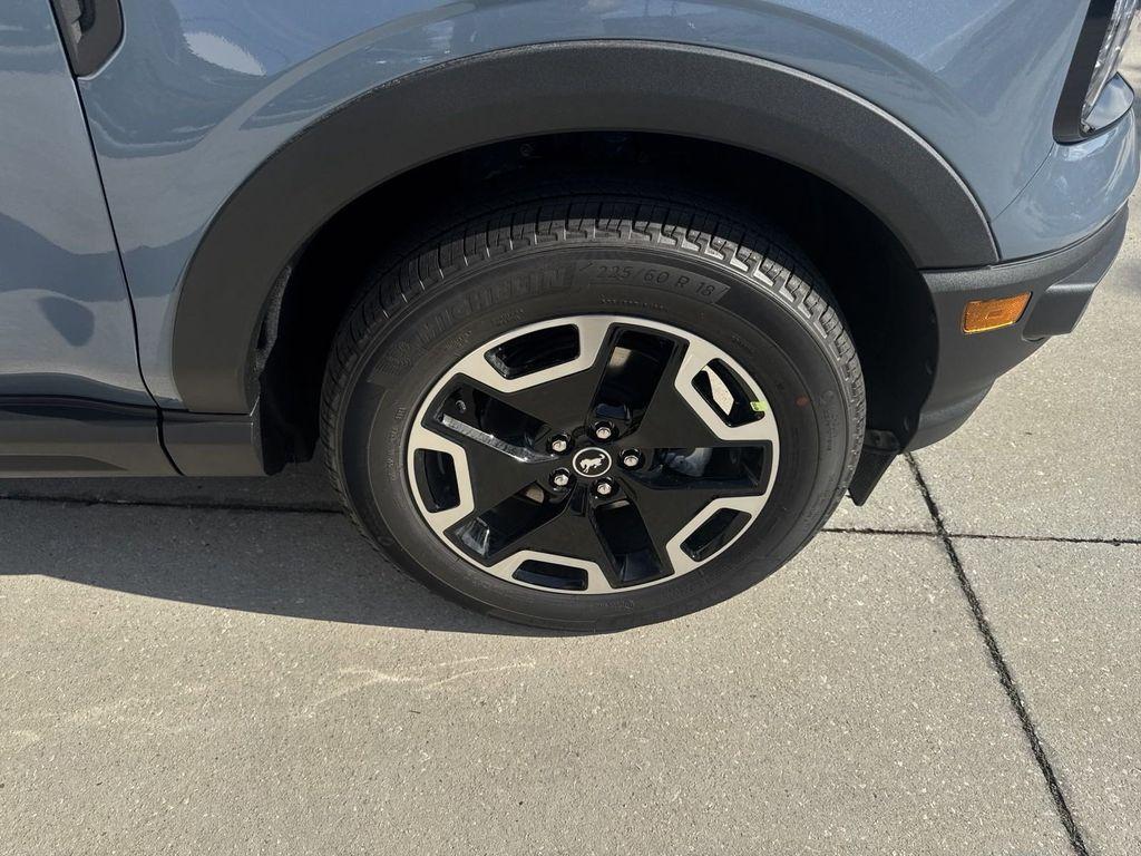 new 2024 Ford Bronco Sport car, priced at $33,138
