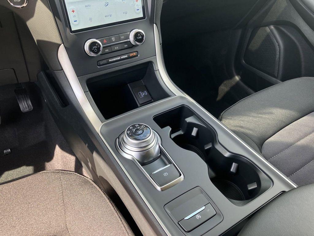 new 2024 Ford Edge car, priced at $33,755