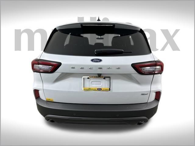 new 2025 Ford Escape car, priced at $30,378