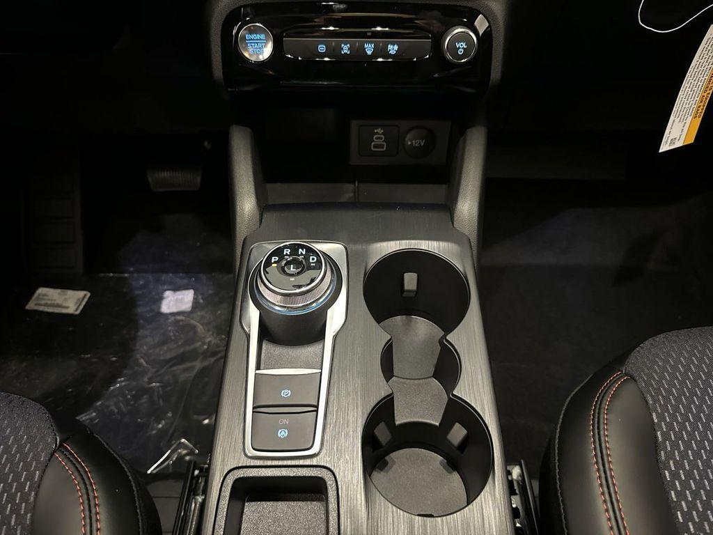 new 2025 Ford Escape car, priced at $30,378