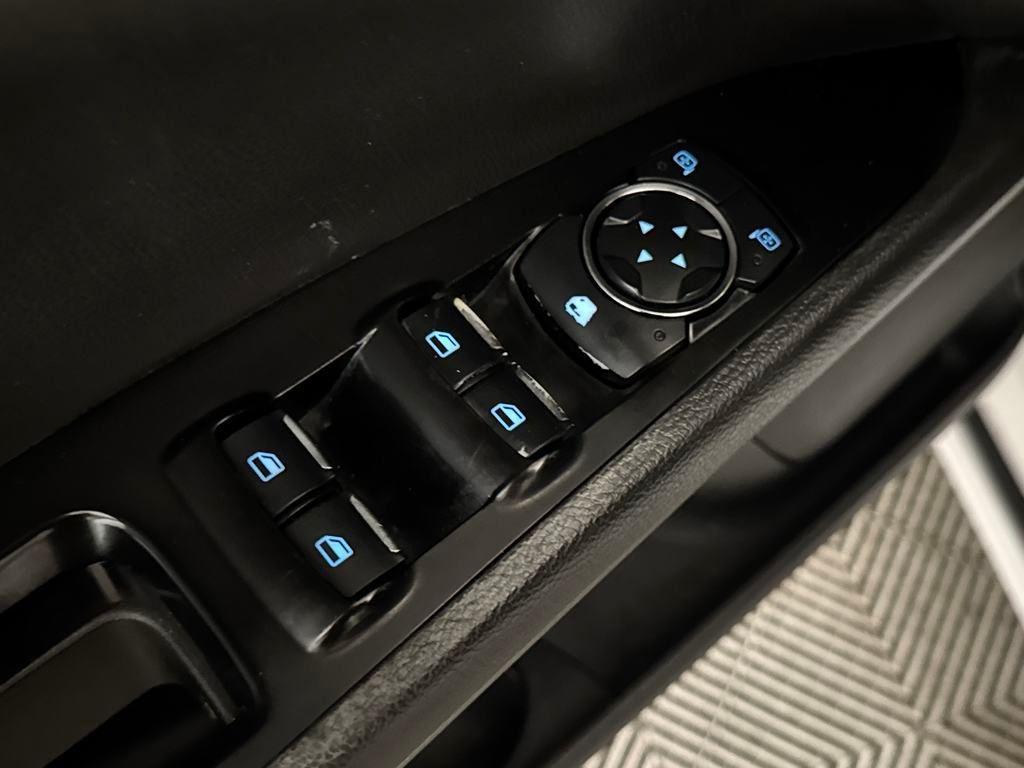 used 2013 Ford Fusion Hybrid car, priced at $7,900