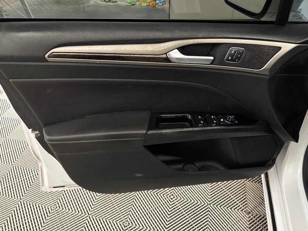used 2013 Ford Fusion Hybrid car, priced at $7,900