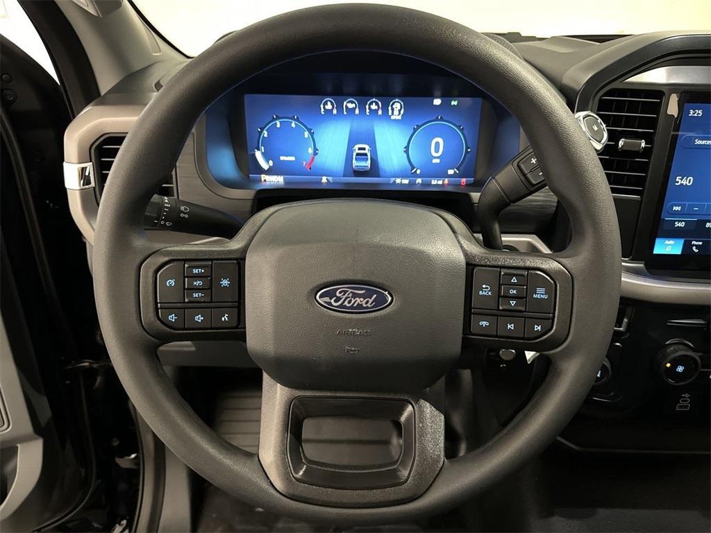 new 2025 Ford F-150 car, priced at $35,570