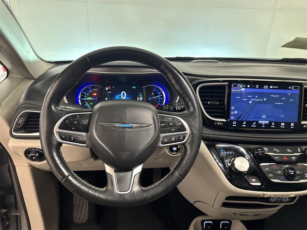 used 2021 Chrysler Pacifica Hybrid car, priced at $21,000