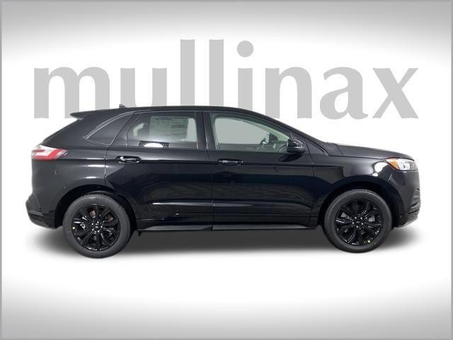 new 2024 Ford Edge car, priced at $33,632