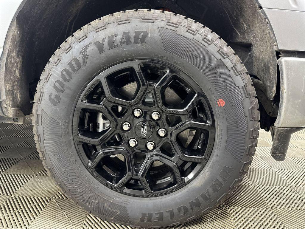 new 2025 Ford F-150 car, priced at $52,959