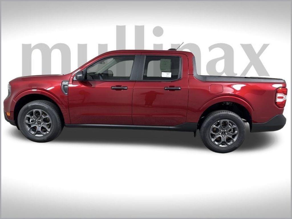 new 2025 Ford Maverick car, priced at $32,874