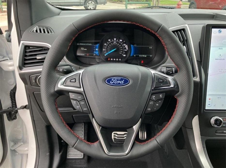 new 2024 Ford Edge car, priced at $40,925