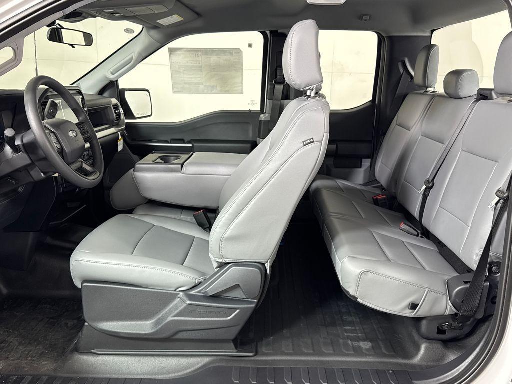 new 2025 Ford F-150 car, priced at $41,408