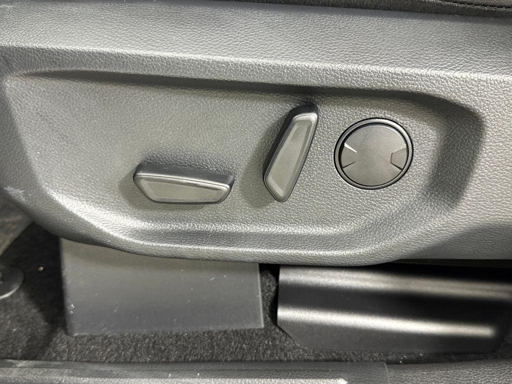 new 2025 Ford Ranger car, priced at $43,009