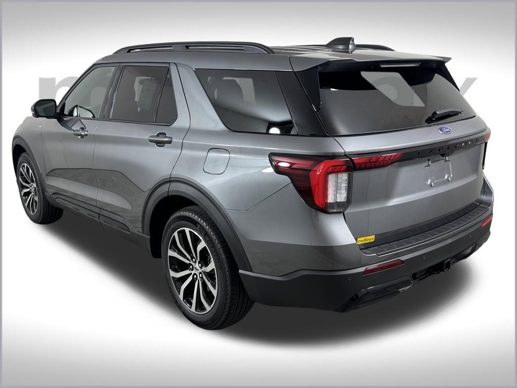new 2025 Ford Explorer car, priced at $43,391