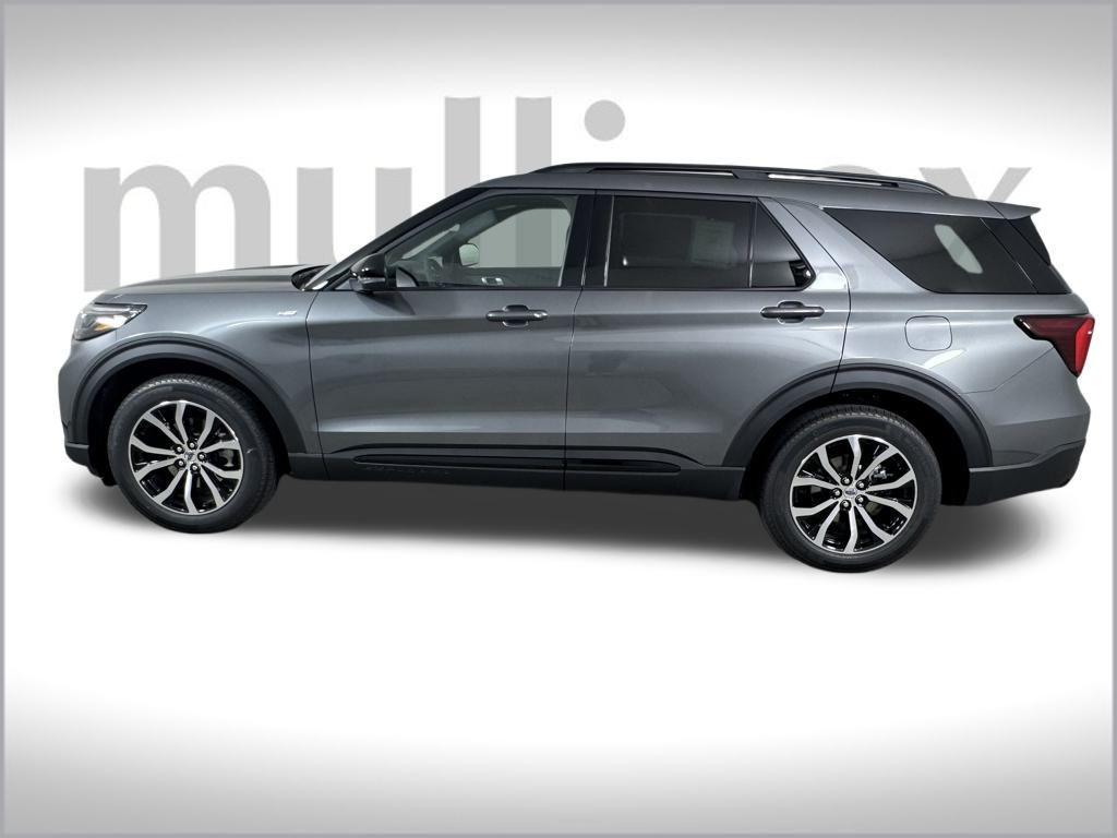 new 2025 Ford Explorer car, priced at $43,391
