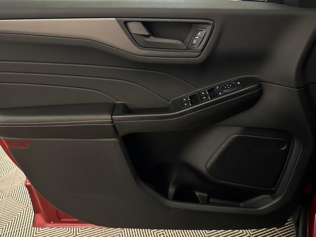 new 2025 Ford Escape car, priced at $26,814