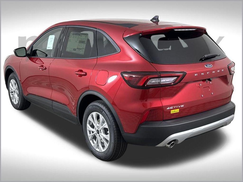 new 2025 Ford Escape car, priced at $26,814