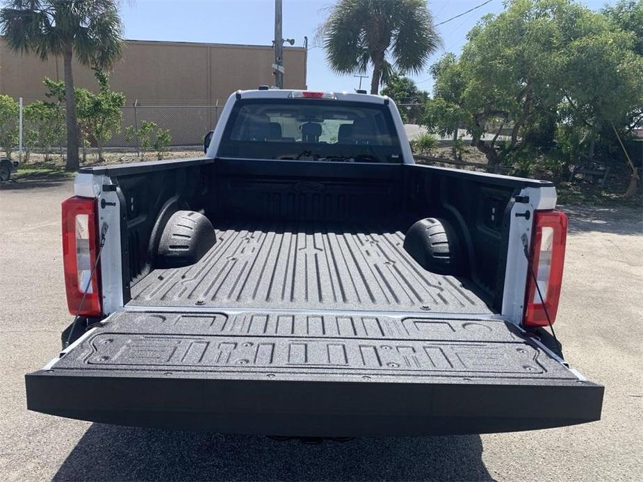 new 2024 Ford F-250 car, priced at $49,616