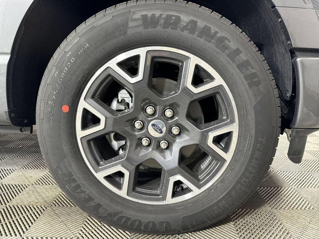 new 2025 Ford F-150 car, priced at $39,702