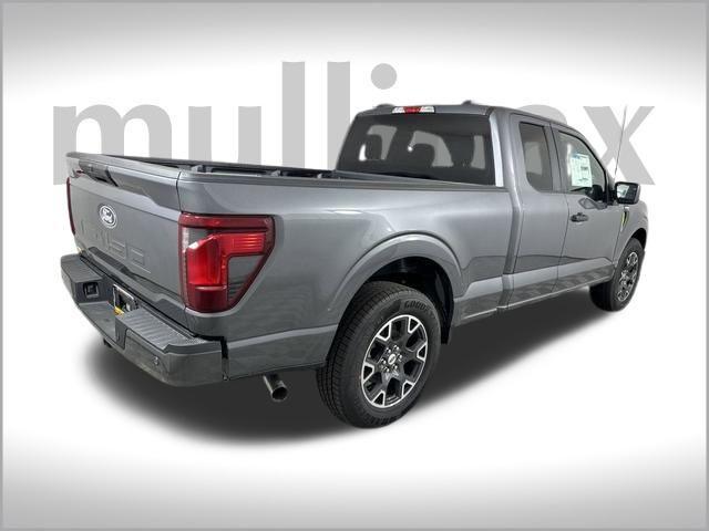 new 2025 Ford F-150 car, priced at $39,702