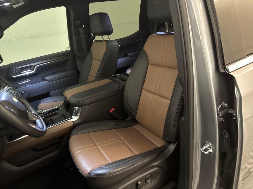 used 2023 Chevrolet Silverado 1500 car, priced at $52,900