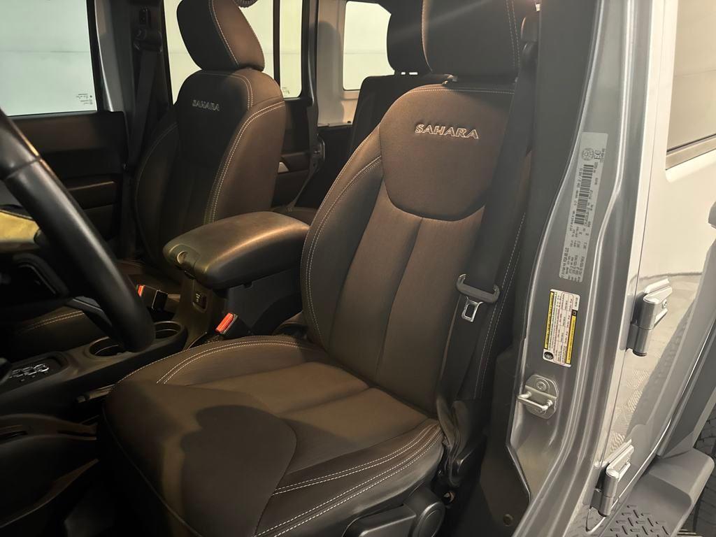 used 2017 Jeep Wrangler Unlimited car, priced at $21,900