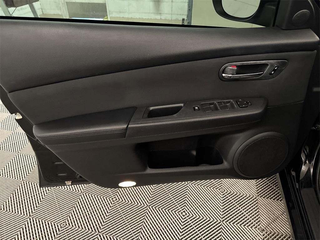 used 2013 Mazda Mazda6 car, priced at $10,900