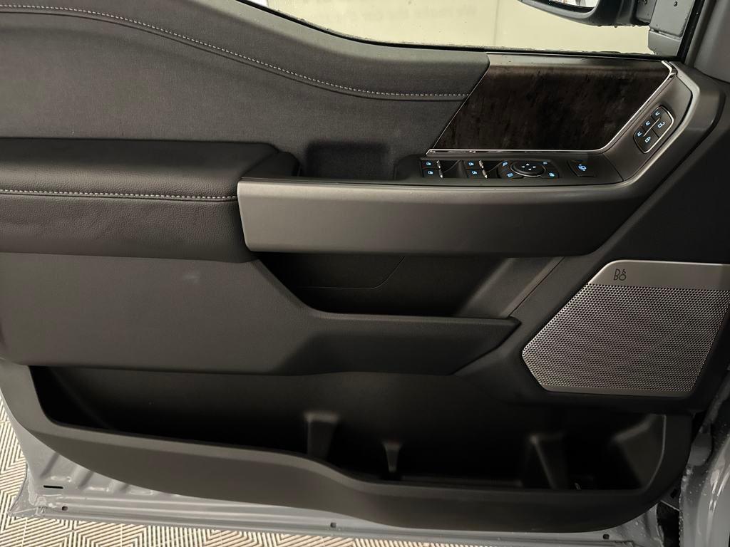 new 2025 Ford F-250 car, priced at $70,571