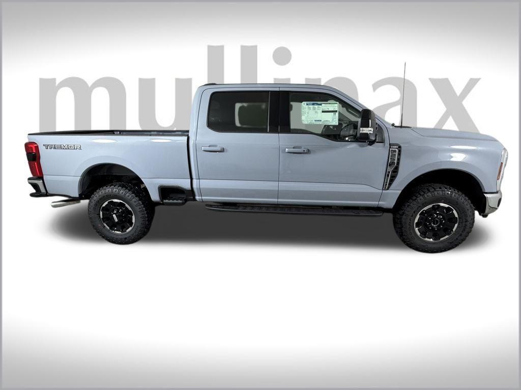 new 2025 Ford F-250 car, priced at $70,571