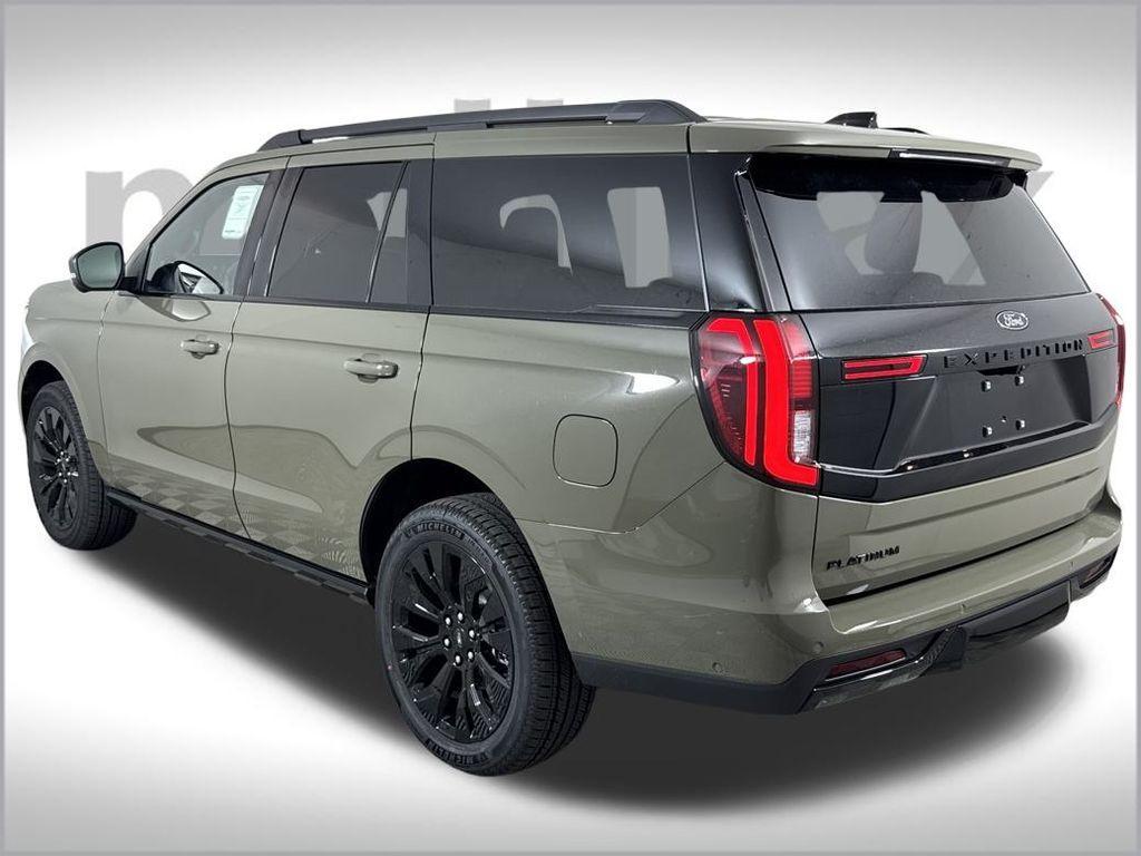 new 2025 Ford Expedition car, priced at $78,452
