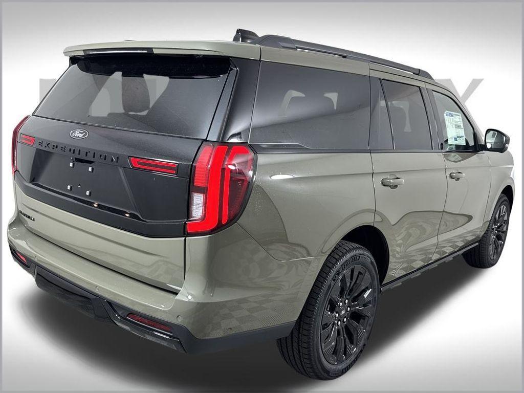 new 2025 Ford Expedition car, priced at $78,452