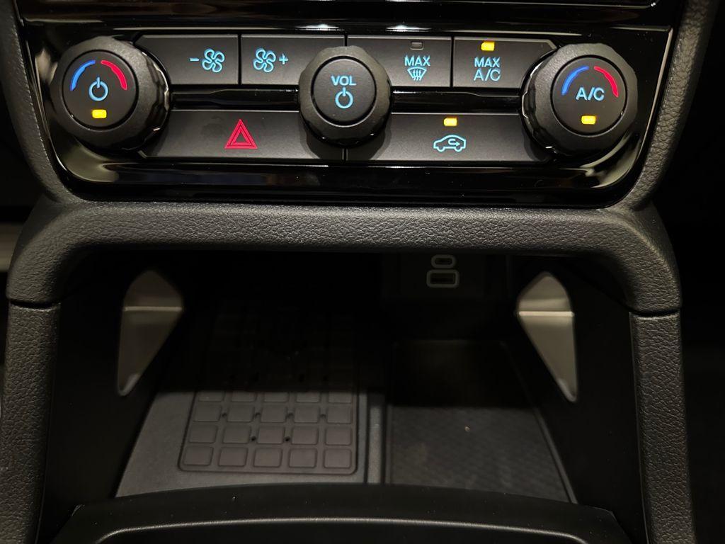 new 2025 Ford Ranger car, priced at $43,201